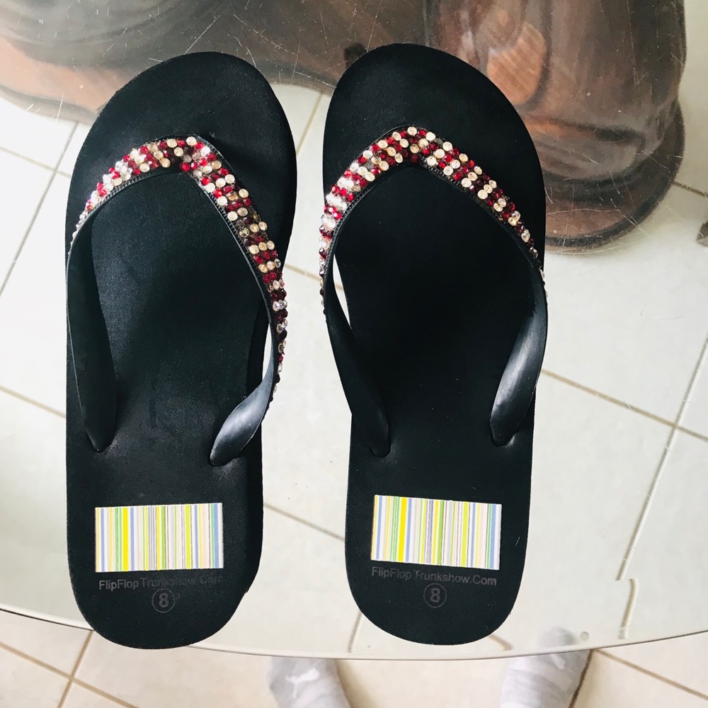 Trunkshow  Embellished Rhinestone Sandals. Sz 8